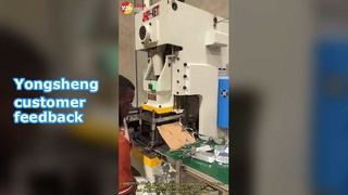 Rolka folii aluminiowej do pojemników z folii aluminiowej.