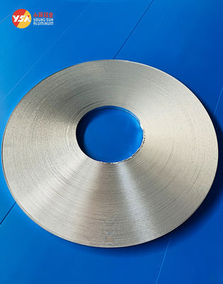 Cienka taśma aluminiowa pod wysokim ciśnieniem 1050 O 0,3 mm 40 mm Rolka szczelinowa o wysokiej wytrzymałości na rozciąganie