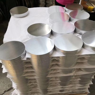 Po prostu Mill Finish 3003 Aluminium Disc Blank 50mm 1600mm Poty Custom Size Wysoka płaskość Burr Free Edge Food Grade